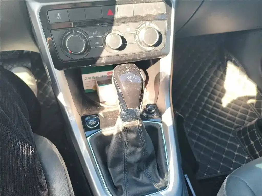 Volkswagen T-Cross 2021 из CN, фото 7