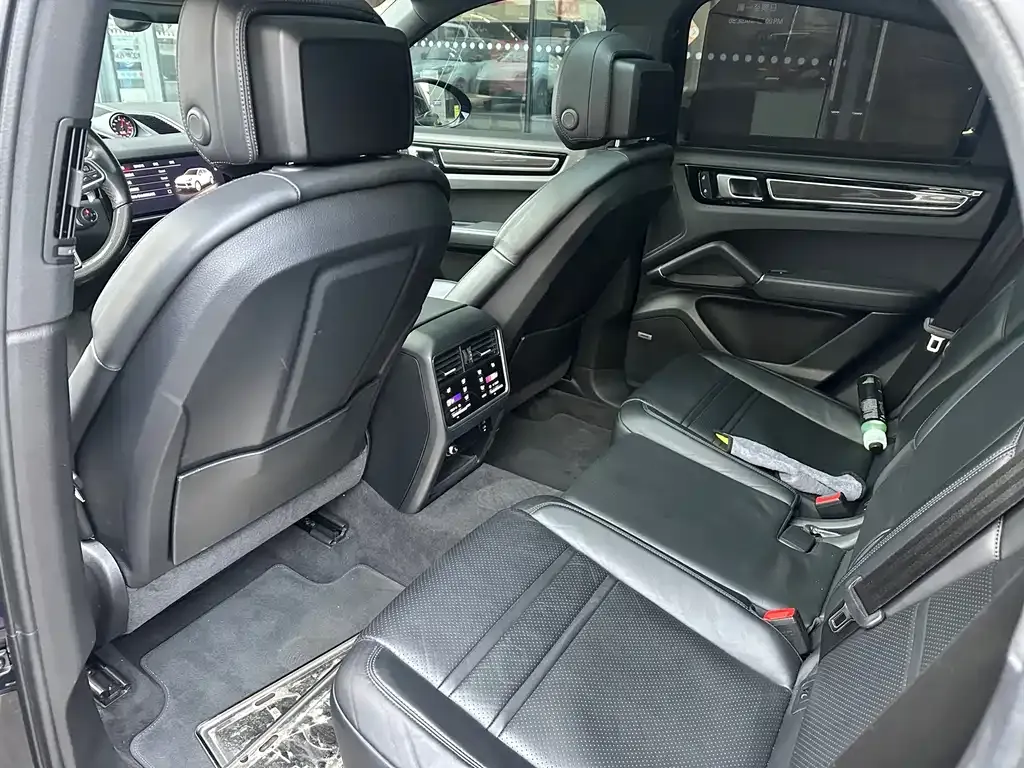 Porsche Cayenne 2022 из CN, фото 3