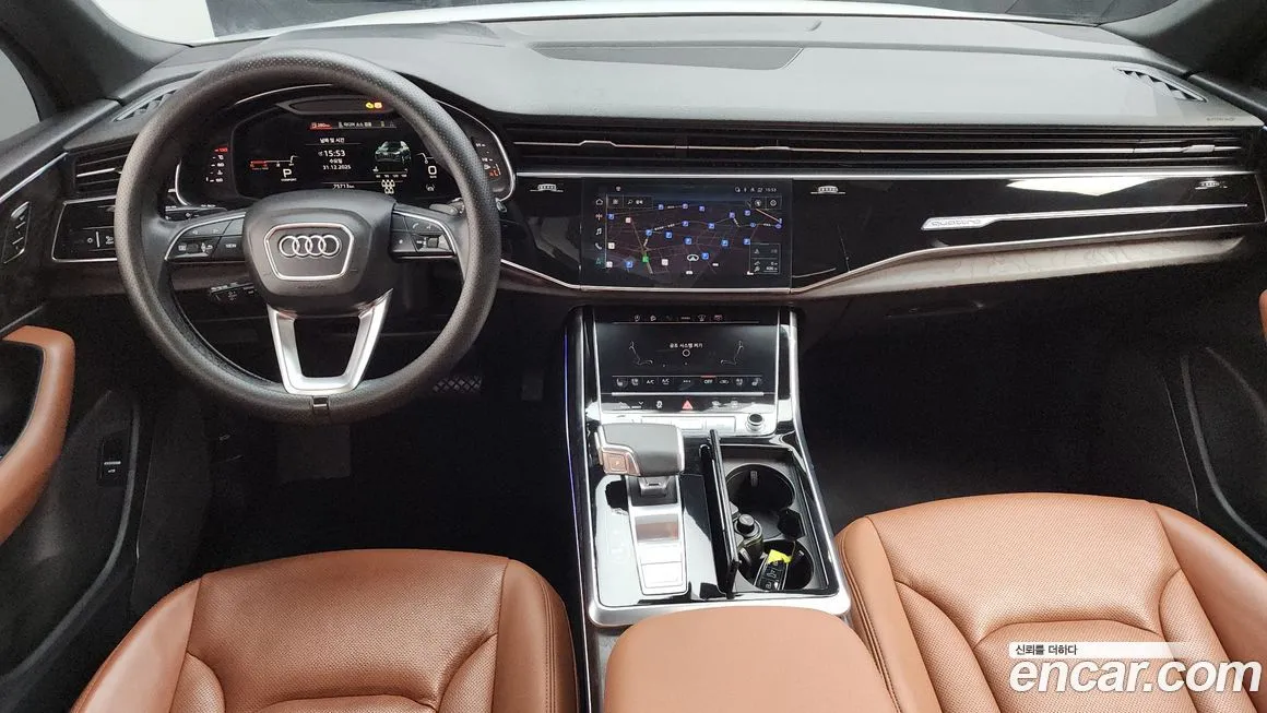 Audi Q7 2021 из KR, фото 7