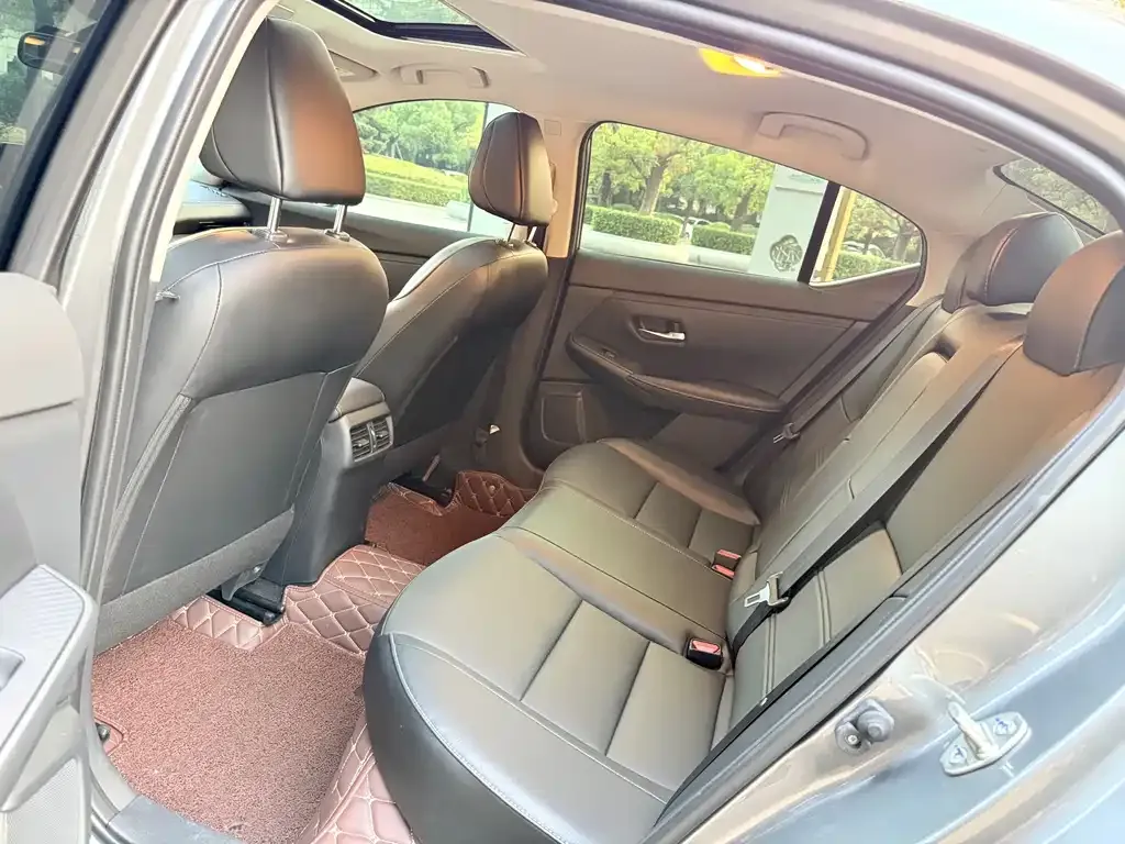 Nissan Sylphy 2022 из CN, фото 5
