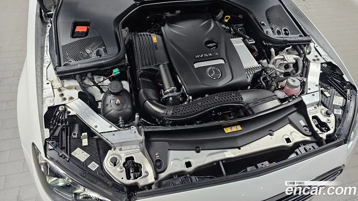 Mercedes-Benz E-Class 2021 из KR, фото 10