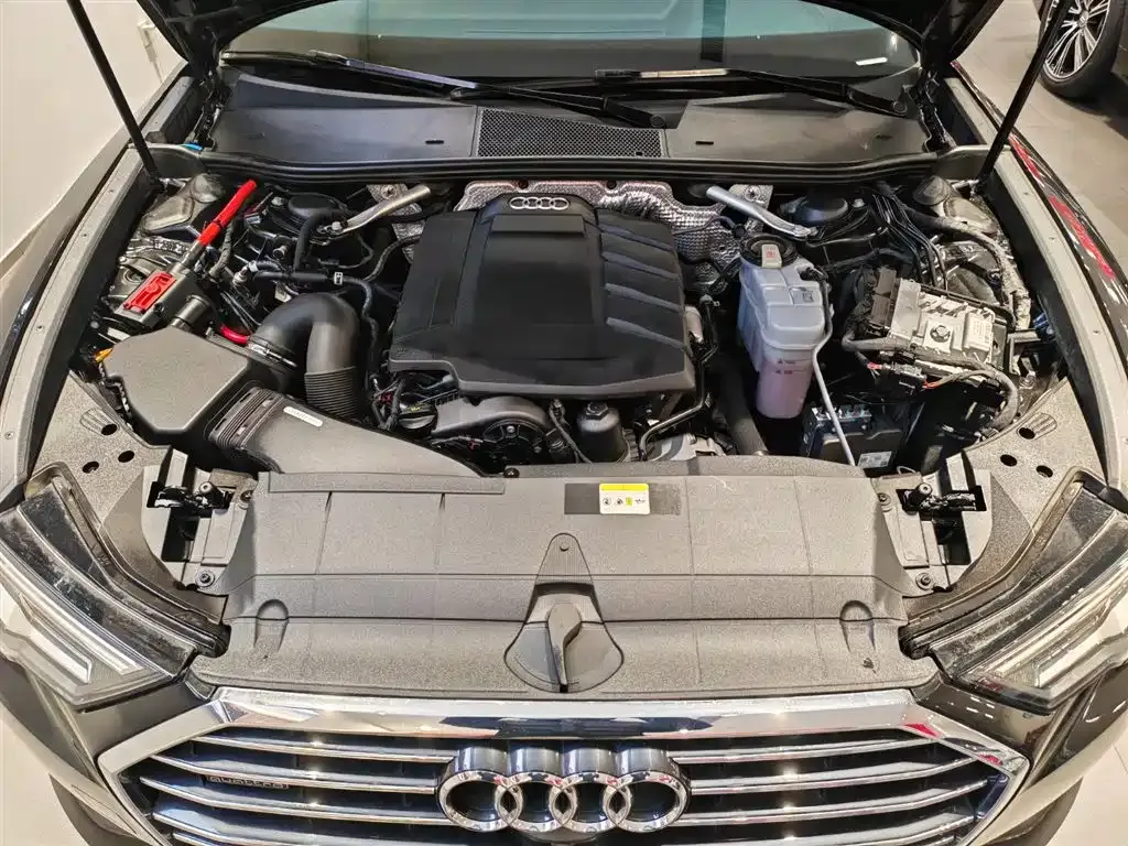 Audi A6L 2022 из CN, фото 8