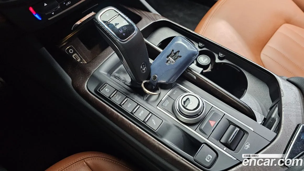 Maserati Levante 2022 из KR, фото 10