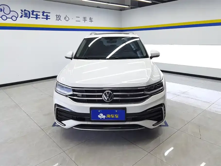 Volkswagen Tiguan L 2022 из CN, фото 3