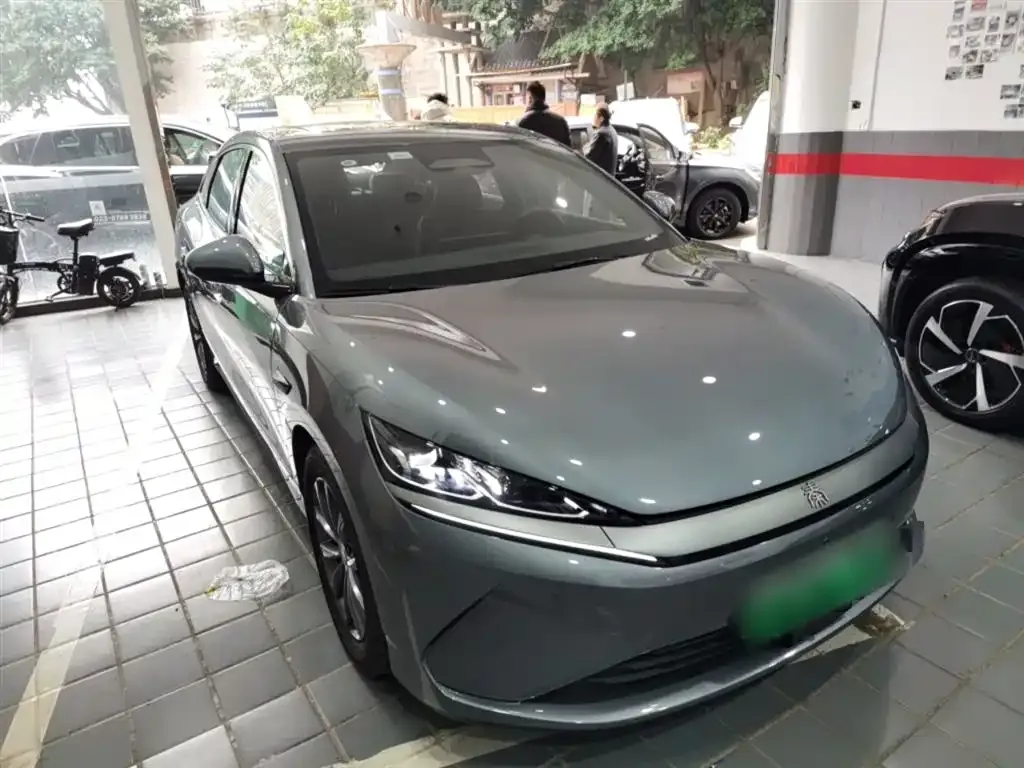 BYD Qin L — фото 4