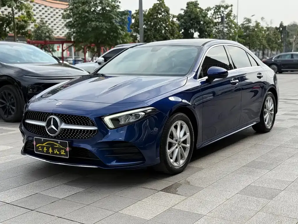 Mercedes-Benz A-Class — фото 1