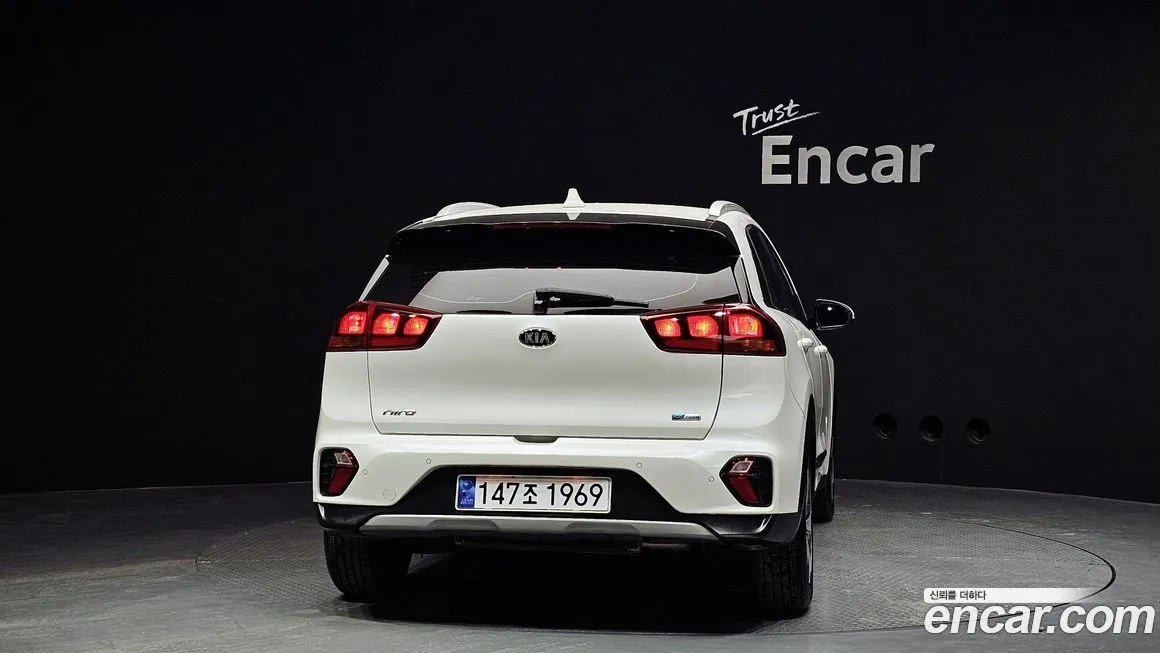 Kia Niro — фото 7