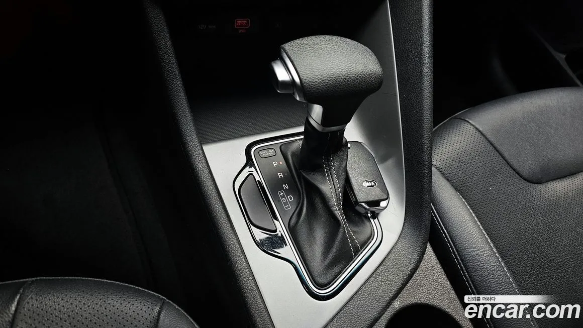 Kia Niro — фото 4