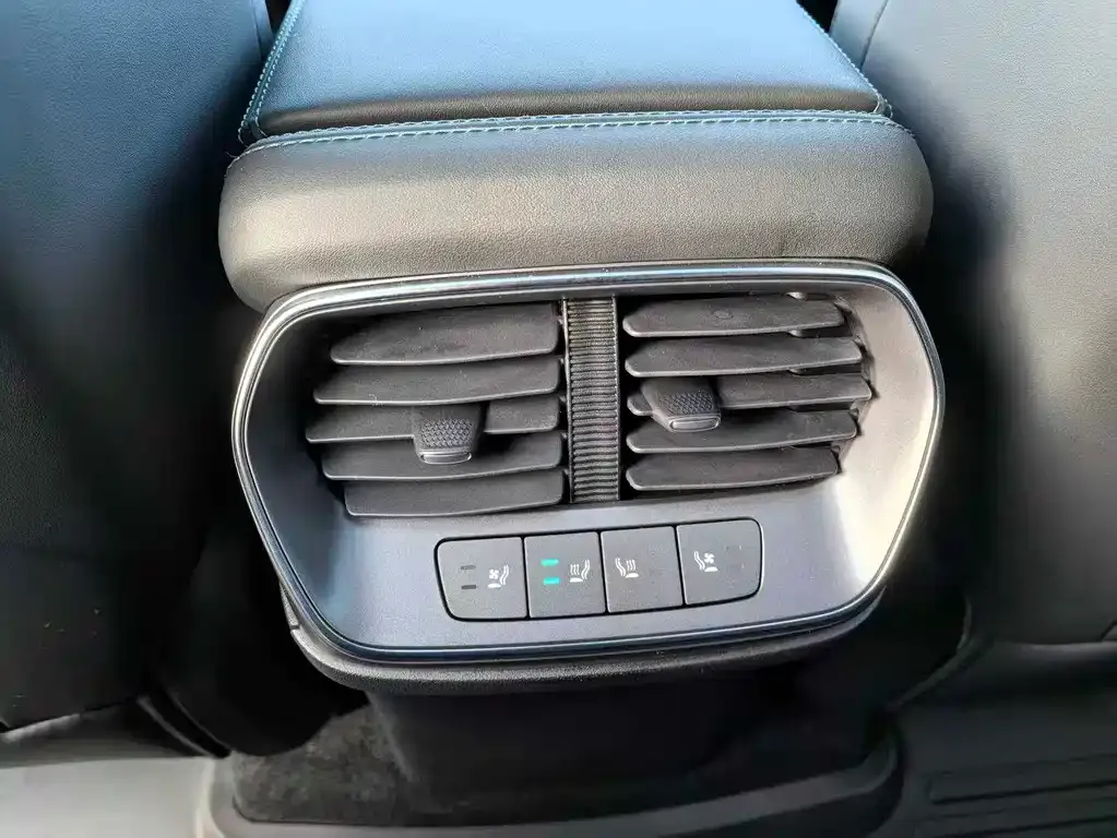 BYD Seal 07 EV 2025 из CN, фото 10