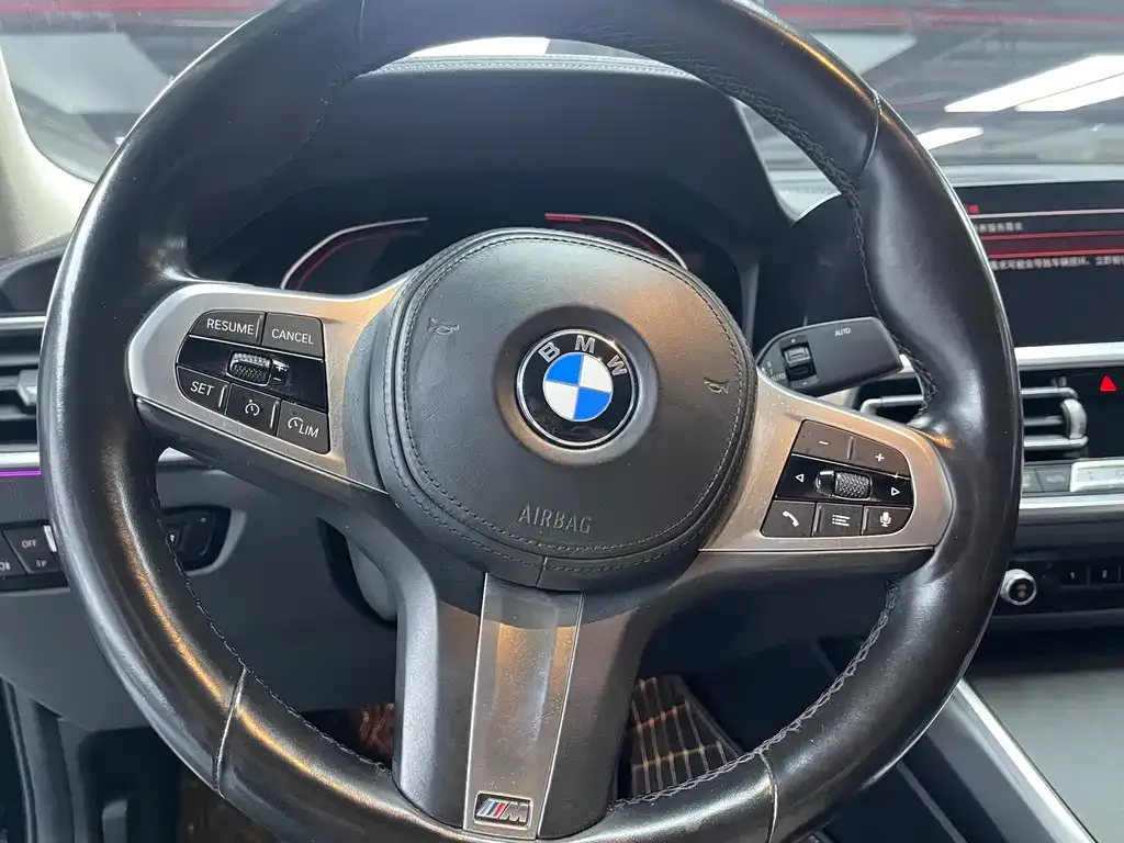 BMW 3 Series 2022 из CN, фото 2