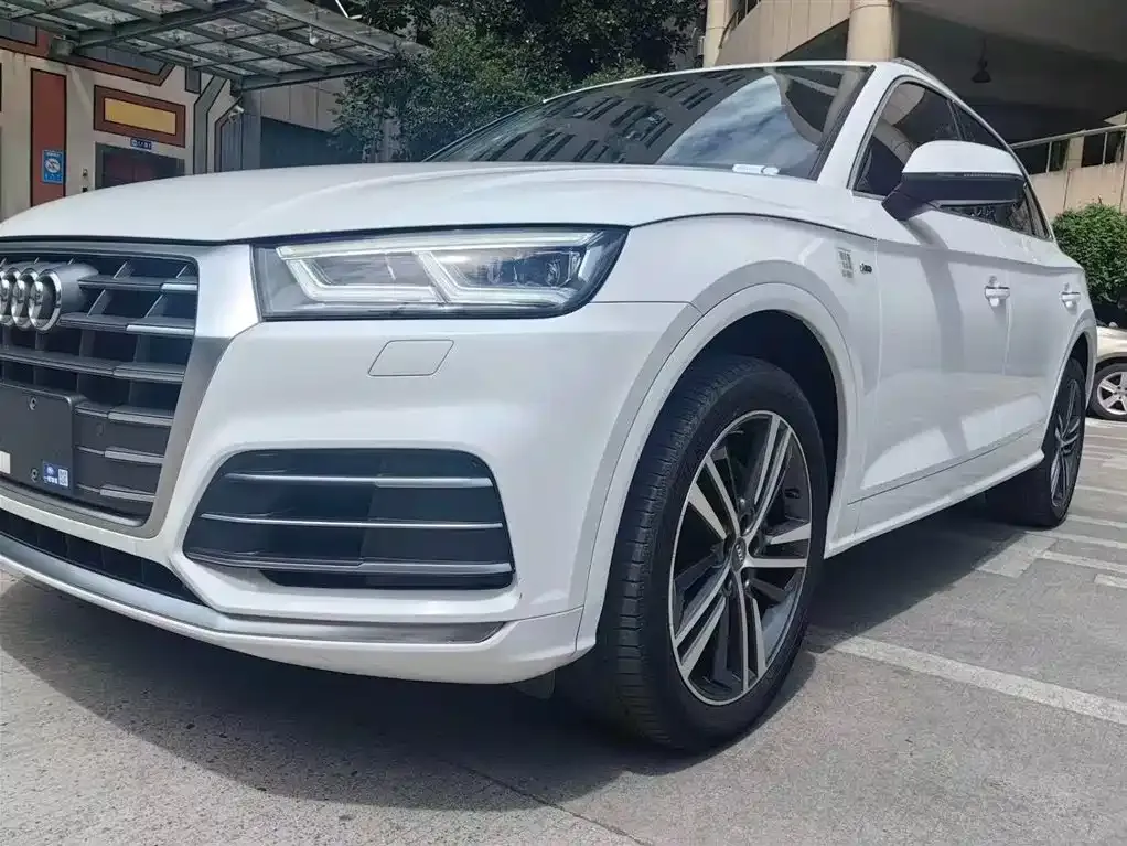 Audi Q5L 2021 из CN, фото 9