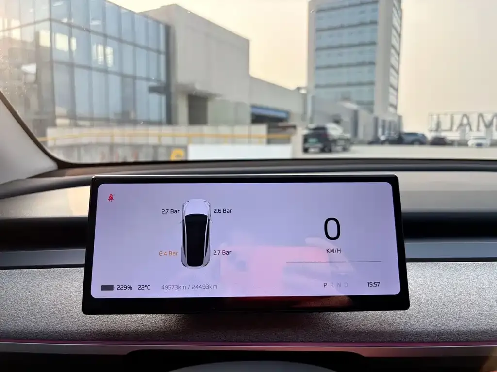Tesla Model Y 2024 из CN, фото 9