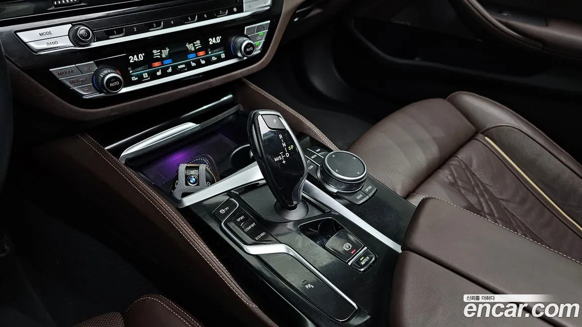 BMW 5-Series 2022 из KR, фото 7