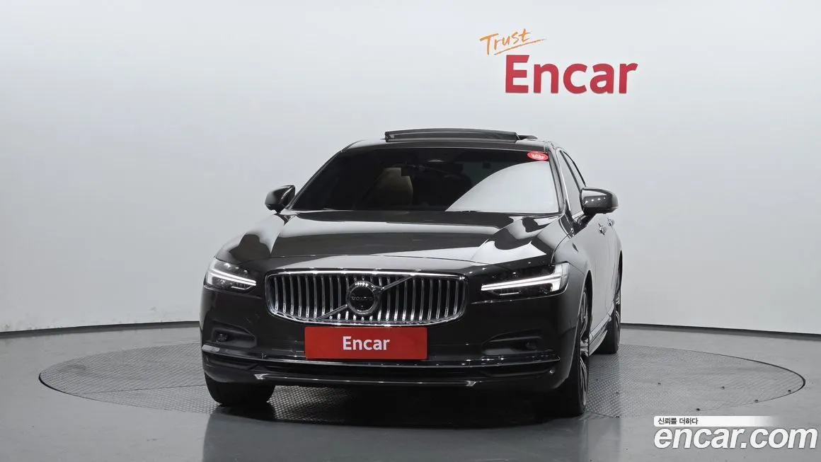 Volvo S90 2022 из KR, фото 3