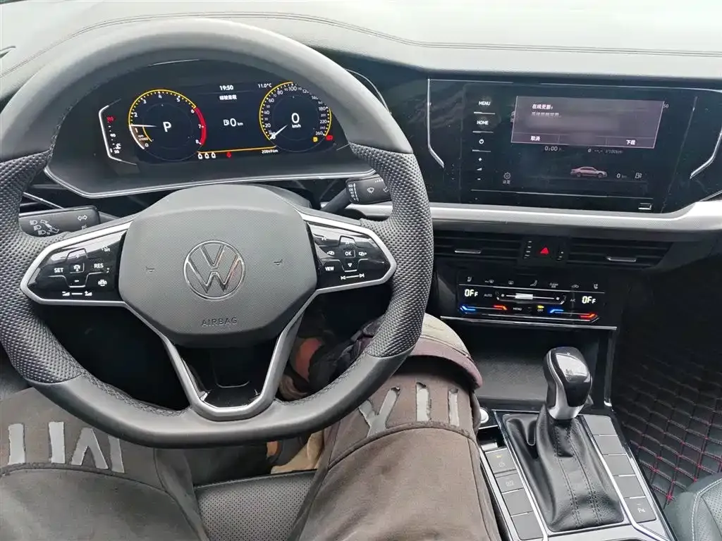 Volkswagen Passat 2024 из CN, фото 10