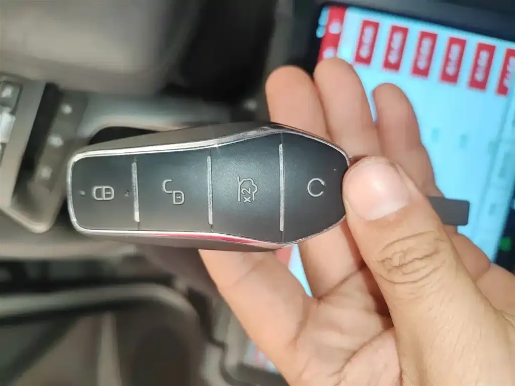 BYD Yuan UP 2025 из CN, фото 9