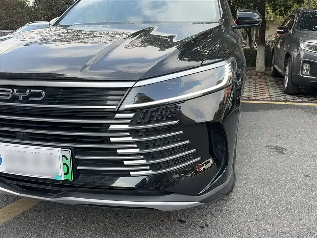 BYD Seal 05 DM-i — фото 9