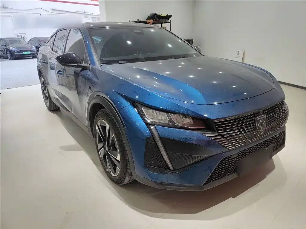 Peugeot 408X 2023 из CN, фото 3