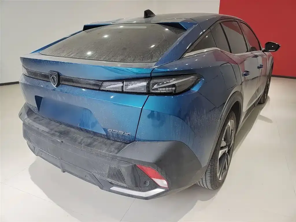 Peugeot 408X 2023 из CN, фото 10