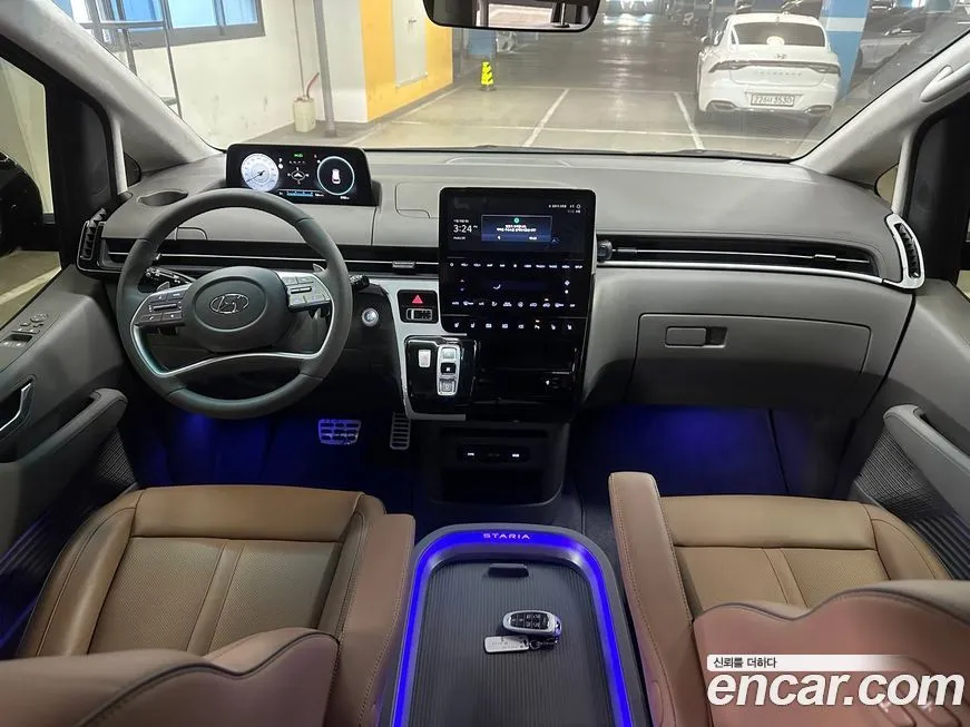 Hyundai Staria 2023 из KR, фото 4