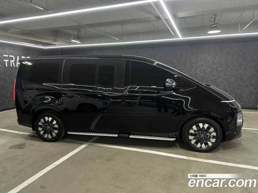 Hyundai Staria 2023 из KR, фото 9