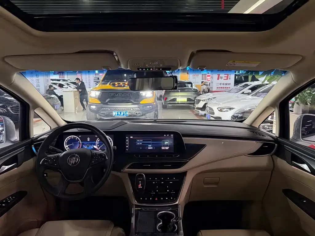 Buick GL8 2023 из CN, фото 7