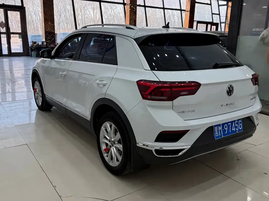 Volkswagen T-Roc 2023 из CN, фото 9
