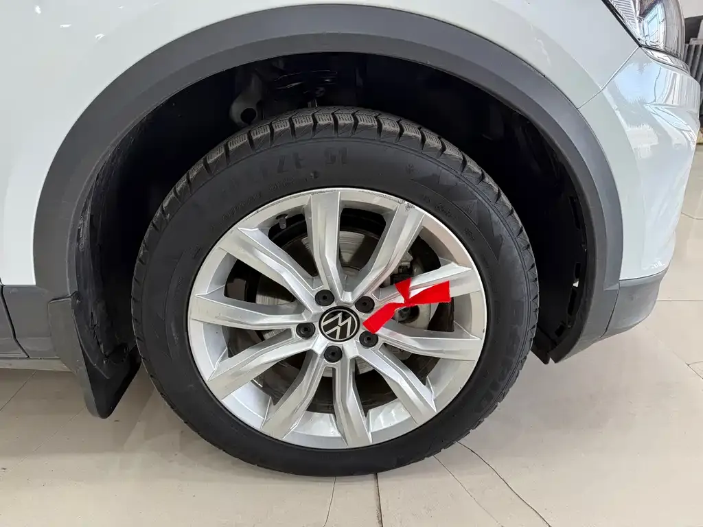Volkswagen T-Roc 2023 из CN, фото 10