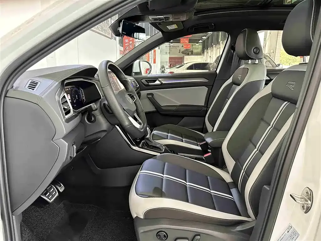 Volkswagen T-Roc 2024 из CN, фото 4