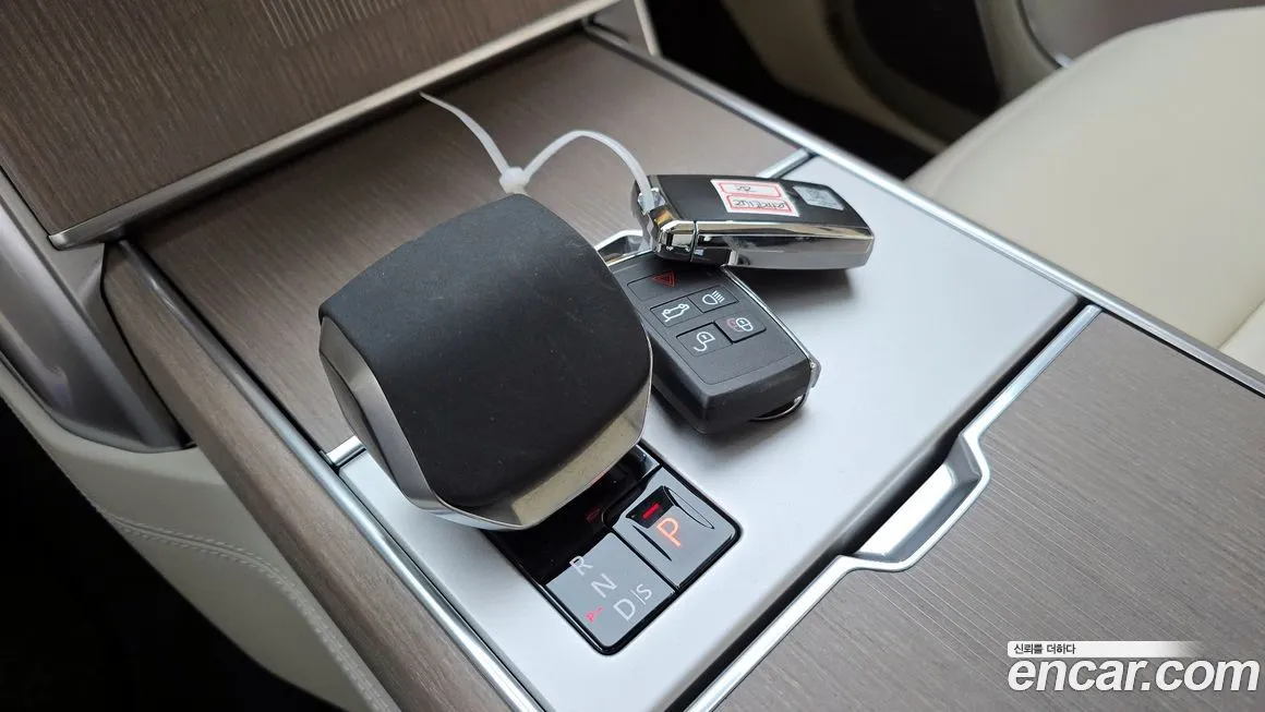 Land Rover Range Rover 2025 из KR, фото 10