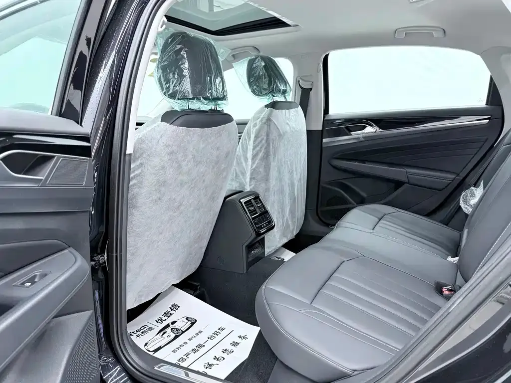 Volkswagen Passat New Energy 2025 из CN, фото 8