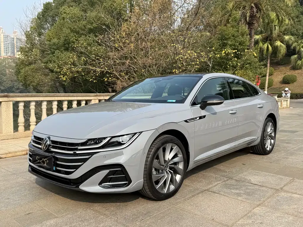 Volkswagen CC 2025 из CN, фото 1