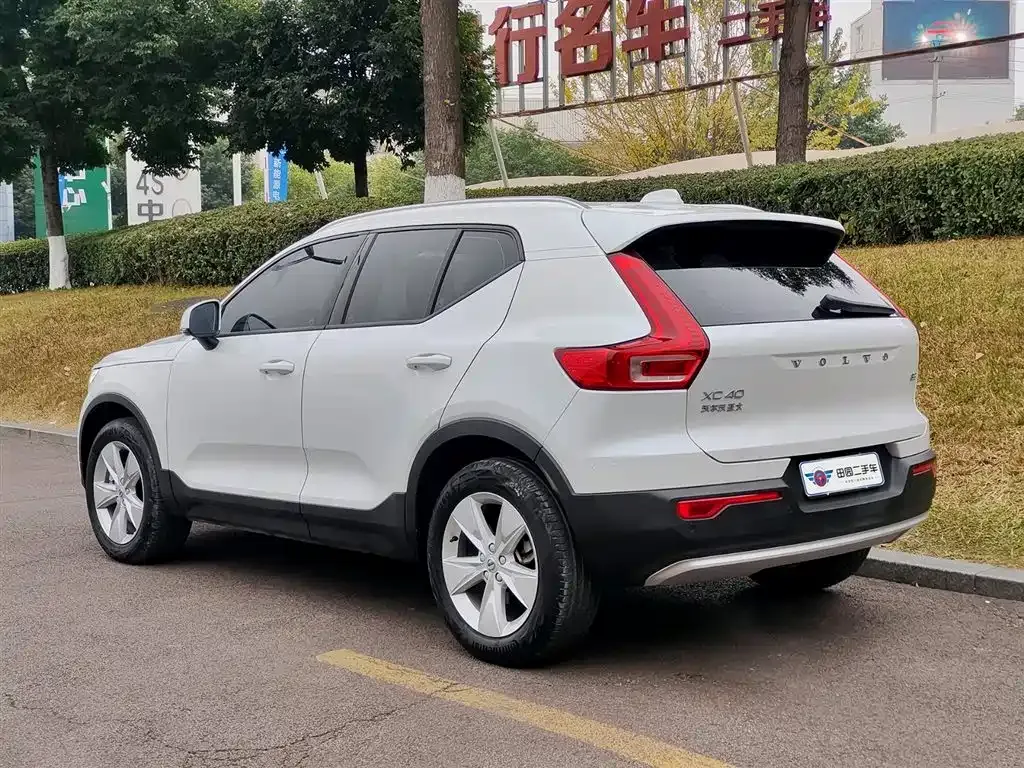 Volvo XC40 2022 из CN, фото 3