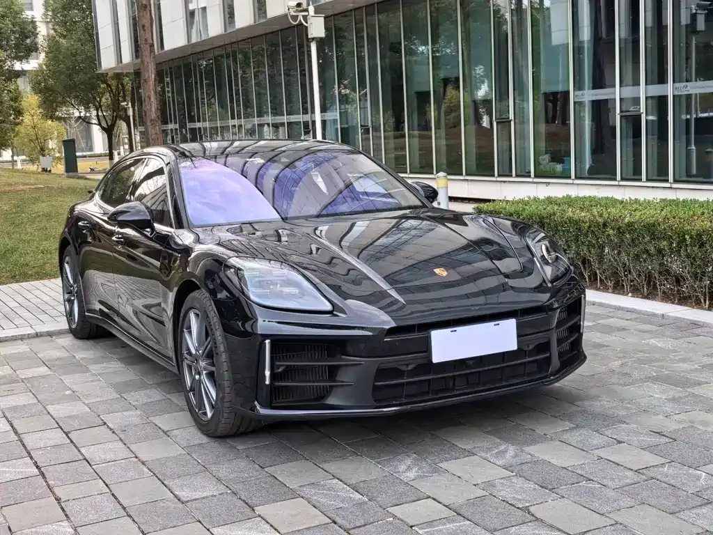 Porsche Panamera 2024 из CN, фото 2