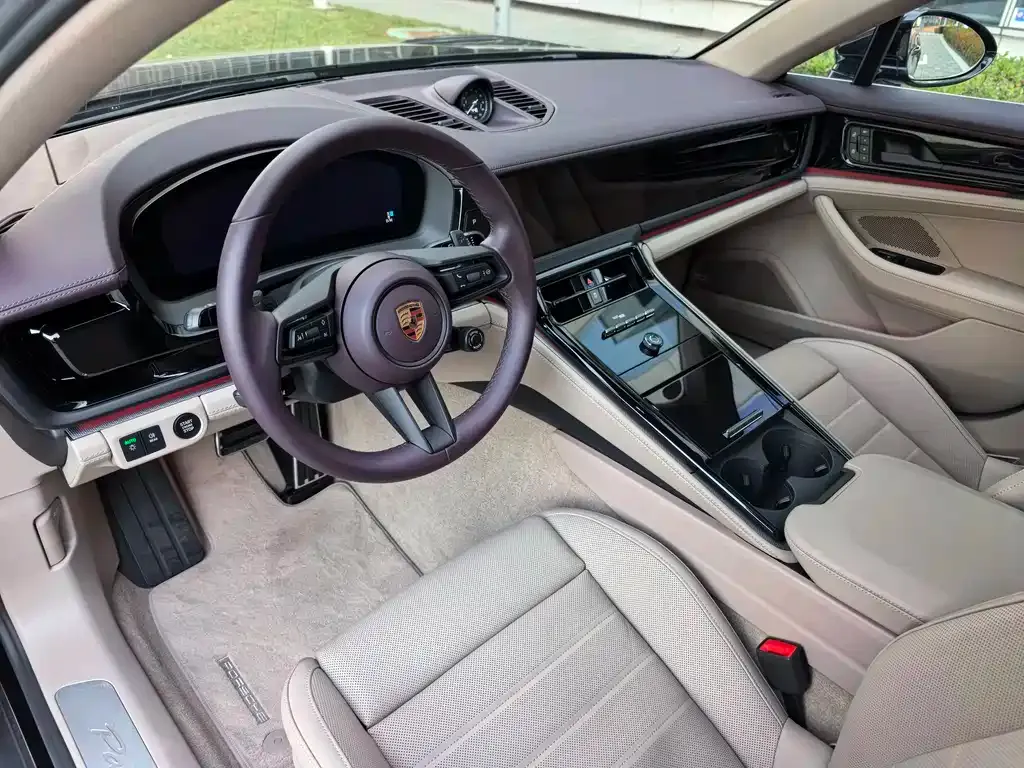 Porsche Panamera 2024 из CN, фото 3