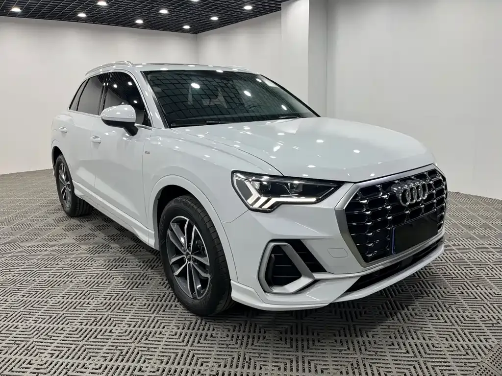 Audi Q3 2022 из CN, фото 6