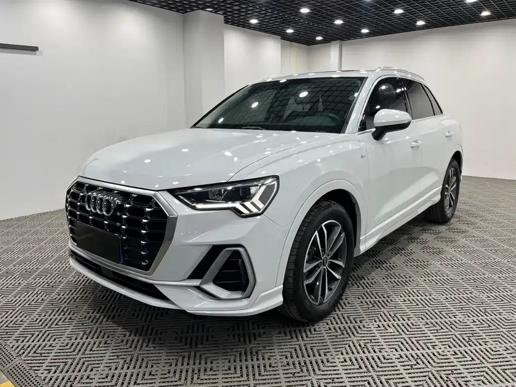 Audi Q3 2022 из CN, фото 7