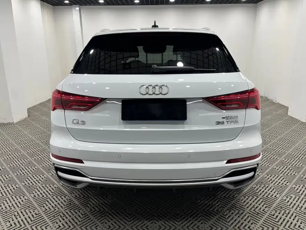 Audi Q3 2022 из CN, фото 5