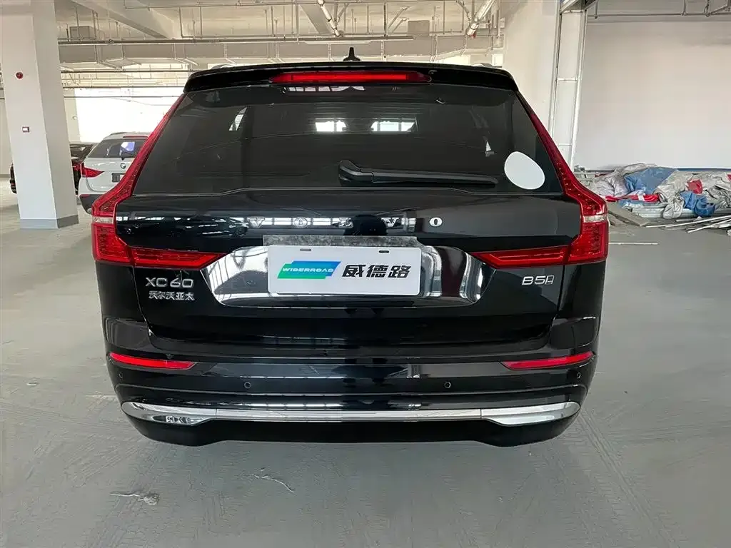 Volvo XC60 2024 из CN, фото 4