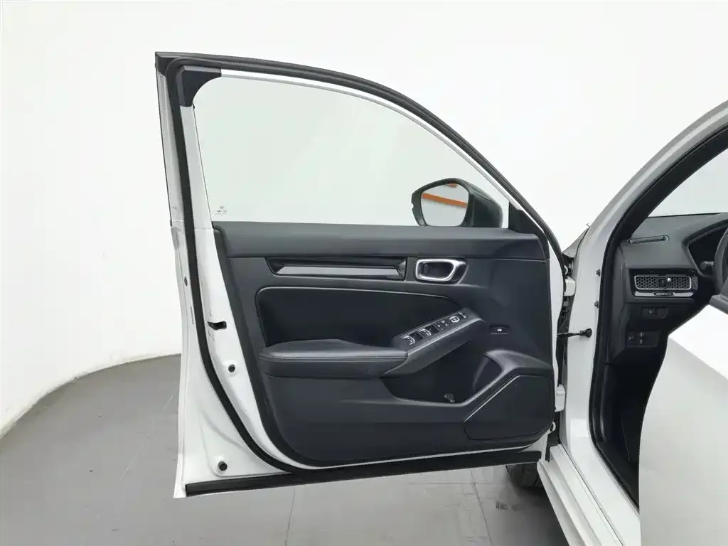 Honda Civic 2022 из CN, фото 4
