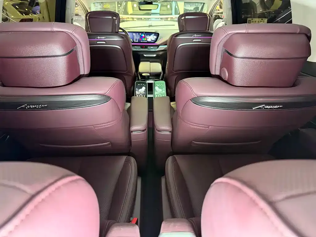 Buick Century 2023 из CN, фото 4