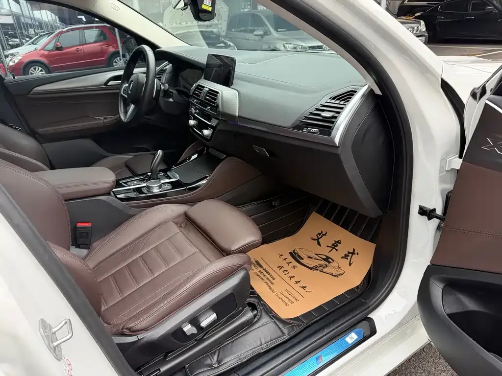 BMW X4 2021 из CN, фото 8