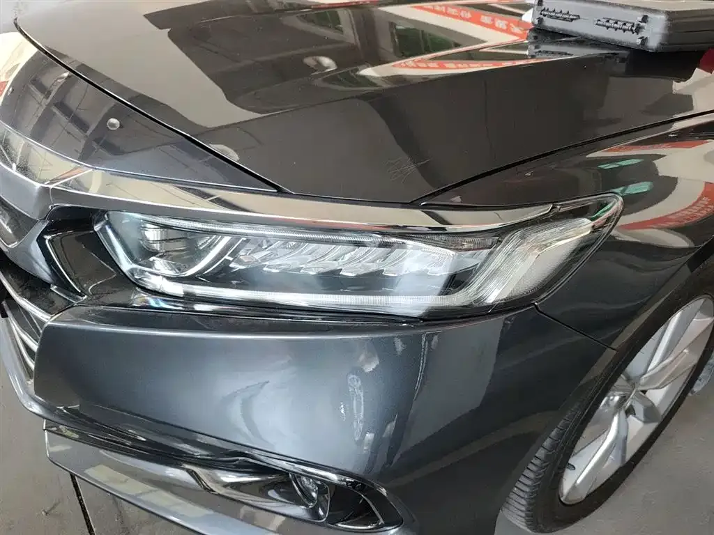 Honda Accord — фото 6