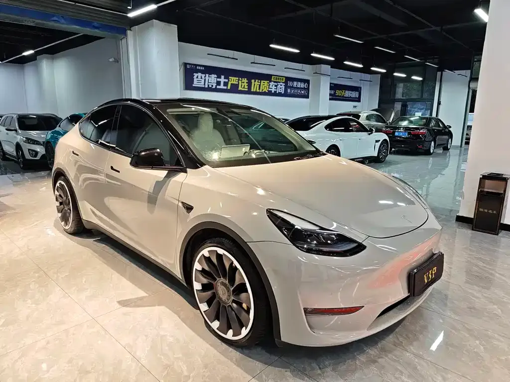 Tesla Model Y 2022 из CN, фото 10