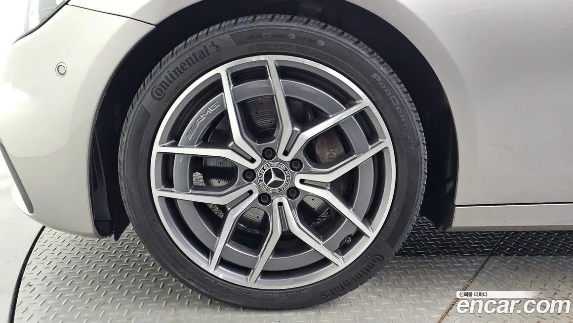 Mercedes-Benz E-Class 2021 из KR, фото 5