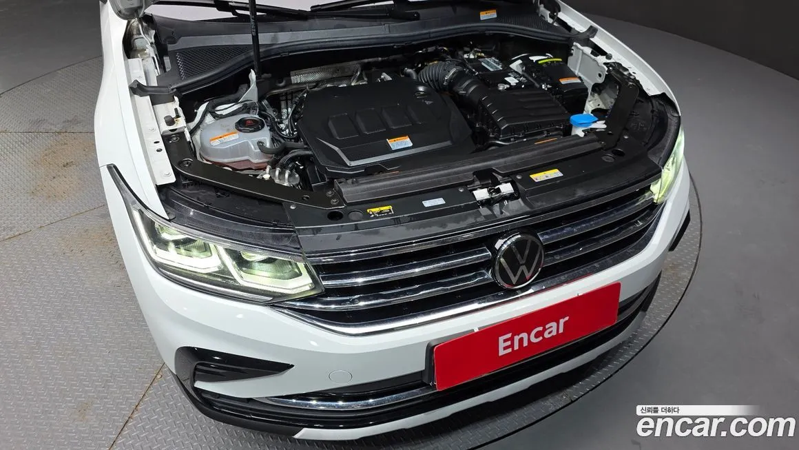 Volkswagen Tiguan 2023 из KR, фото 9