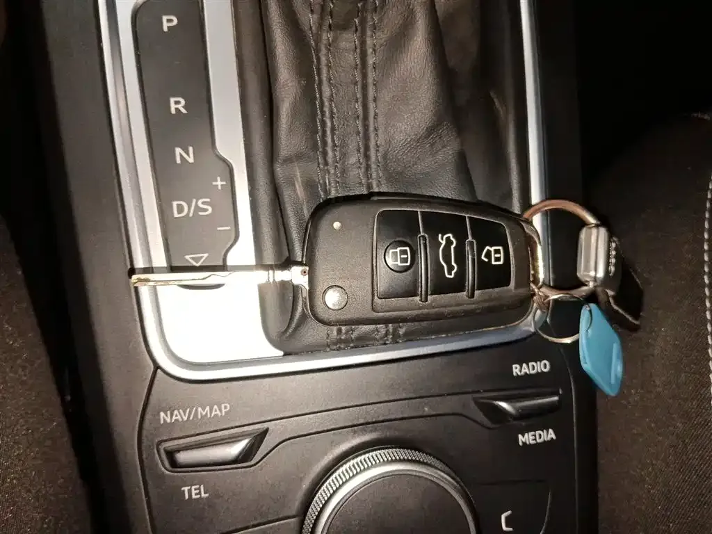 Audi Q2L 2021 из CN, фото 9