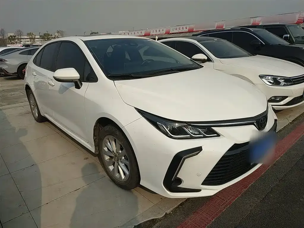 Toyota Corolla 2021 из CN, фото 4