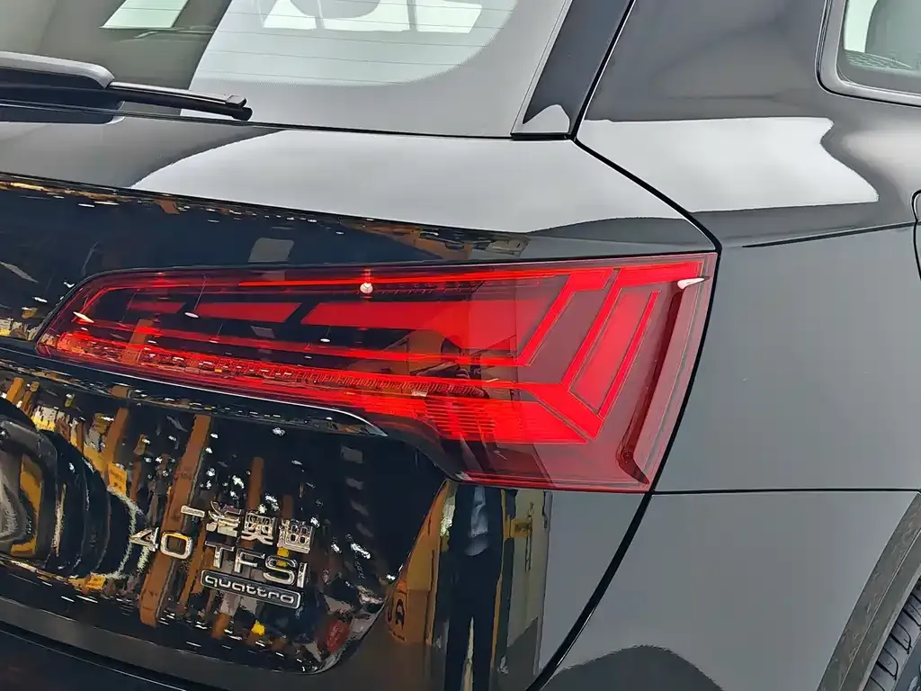 Audi Q5L 2025 из CN, фото 9