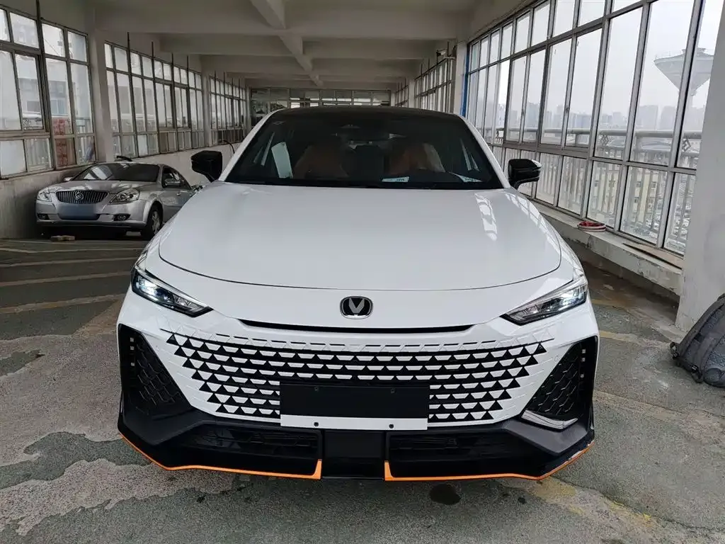 Changan UNI-V 2026 из CN, фото 9